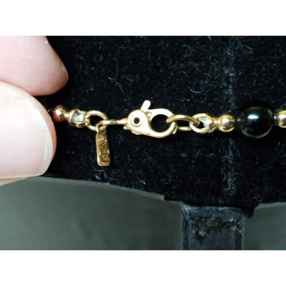 Vintage Monet Beaded Necklace Black Lucite & Gold Tone Beads Classic 18 Inch - Picture 7 of 7